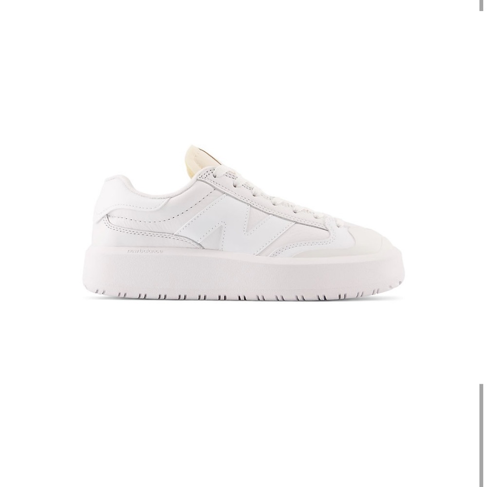 New Balance CT 302 Sneakers White Womens Size 6